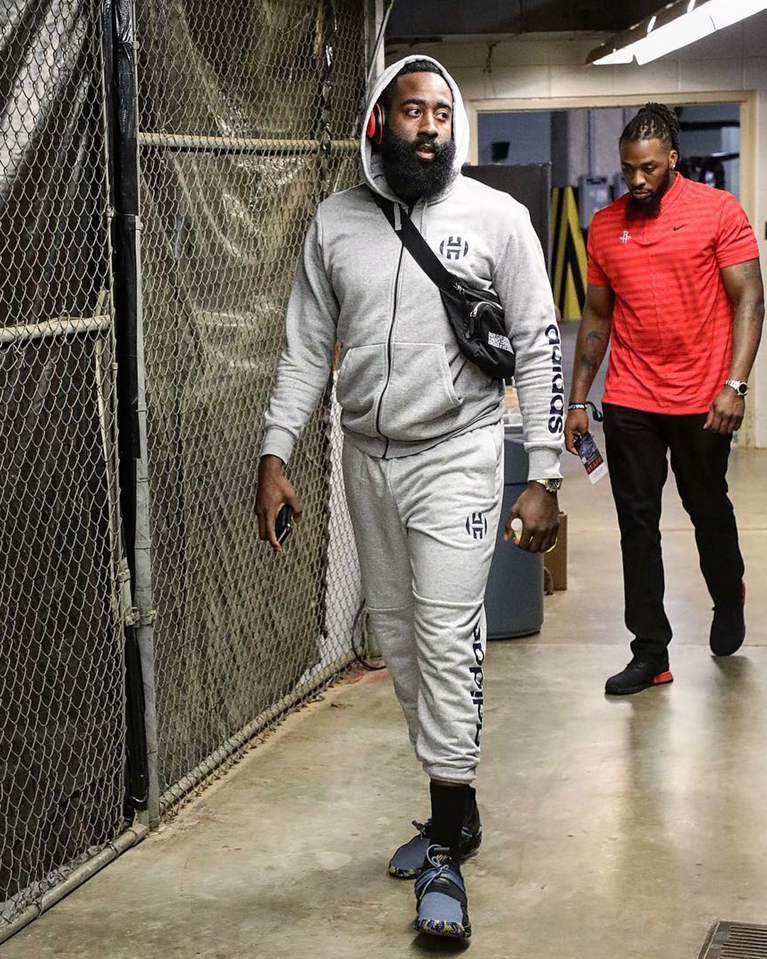 罗马诺：切尔西同时追求哈维-西蒙斯与加纳乔，他俩互不冲突