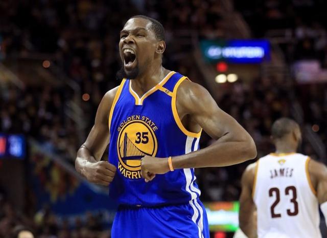 门将连续零封，稳定球队防线