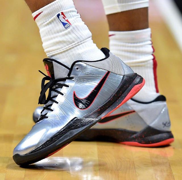 详解棒球规则中的故意漏接陷阱规则