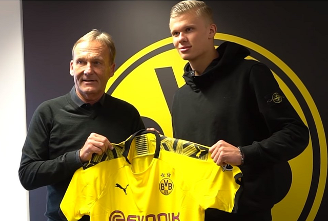 皇家马德里的阿诺德因伤缺阵两个月，防线危机如何应对？