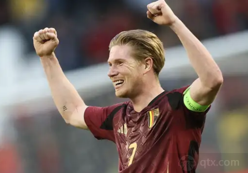 弗拉格：我的拇指一直有些问题，但我已经准备好坚持打比赛