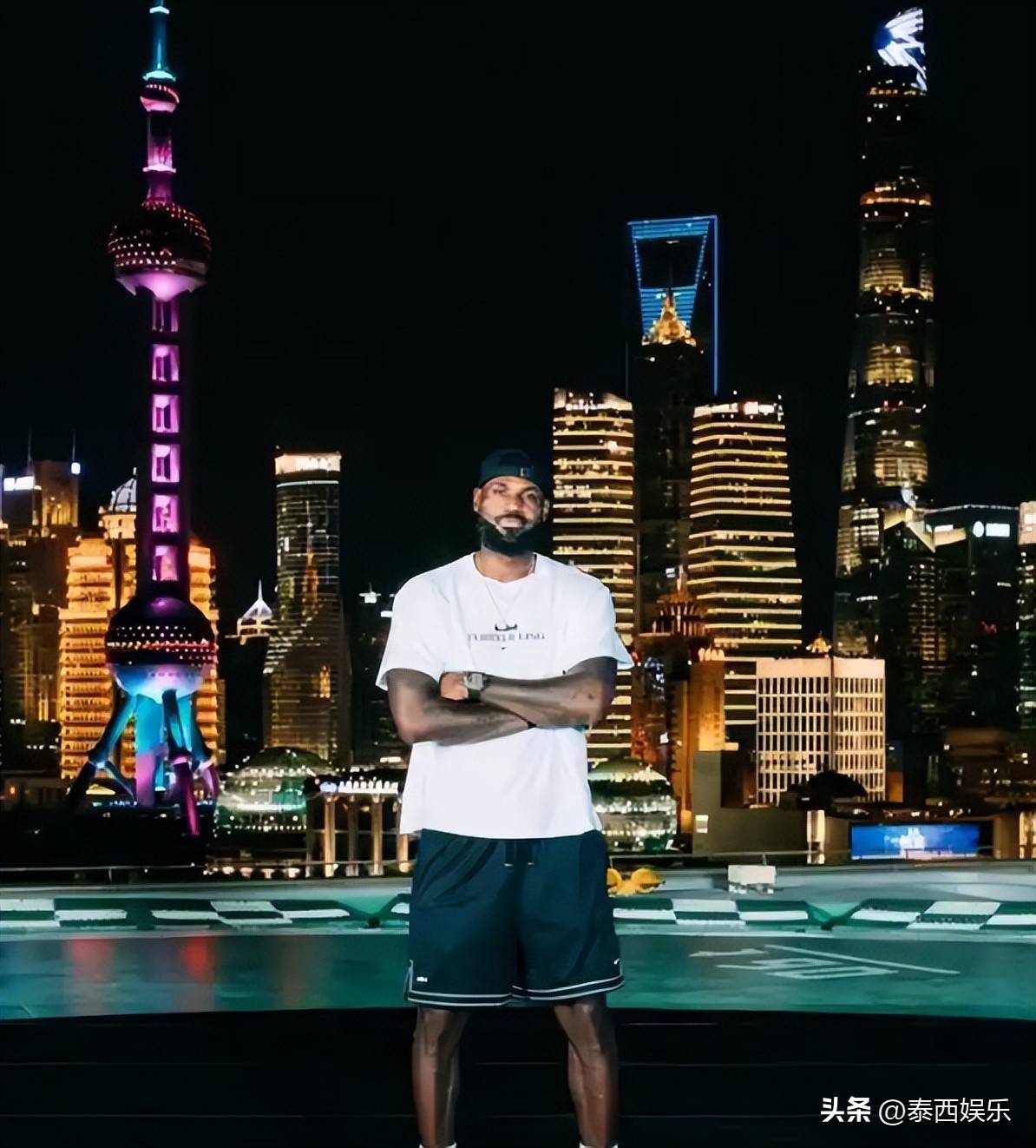 比赛的球